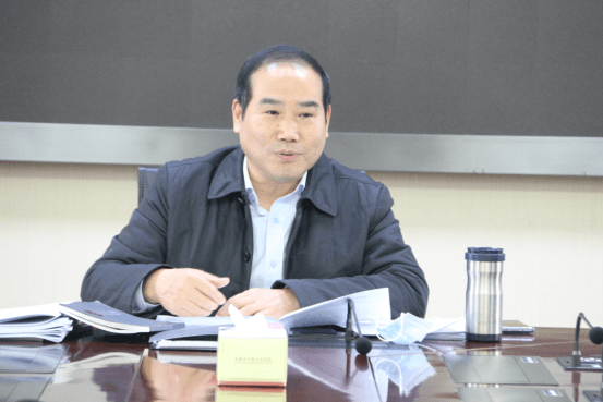 市法院党组传达学习全省中级法院院长会暨全省法院党风廉政建设和反腐败工作会议精神285.png