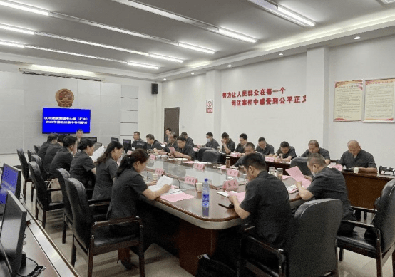 汉川法院党组理论学习中心组学习《信访工作条例》91.png