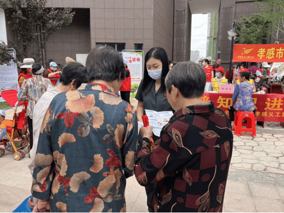 依法惩治电信网络诈骗犯罪  守护群众的“钱袋子”1229.png