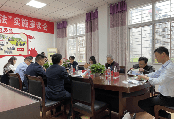 “心驿”家庭教育指导站创建“四点合一”机制  画好未成年人审判同心圆1369.png