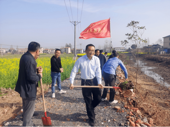 【学习雷锋活动周】春暖三月芳菲日 植树护绿正当时 孝南区法院开展义务植树活动159.png